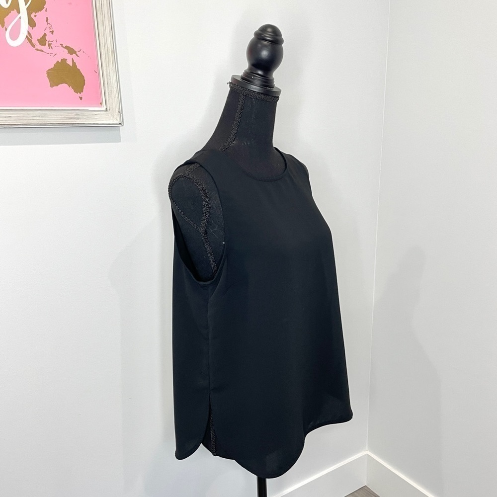 Forever21 Contemporary Black Sleeveless Blouse